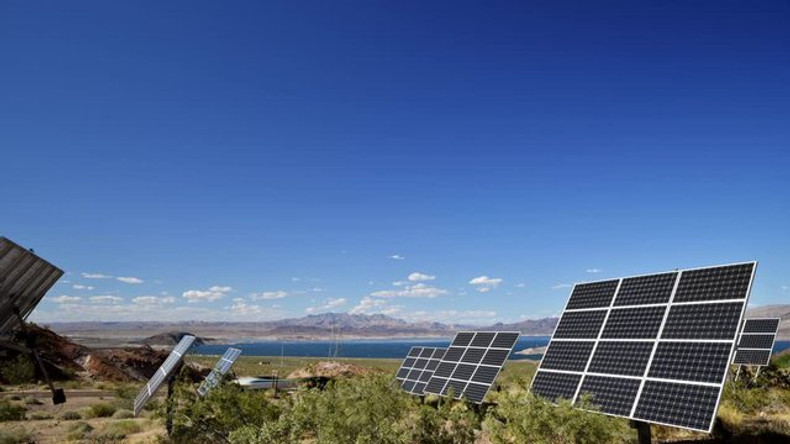 ​Solar Trackers: Do They Hold the Secret to Greater Energy Savings?