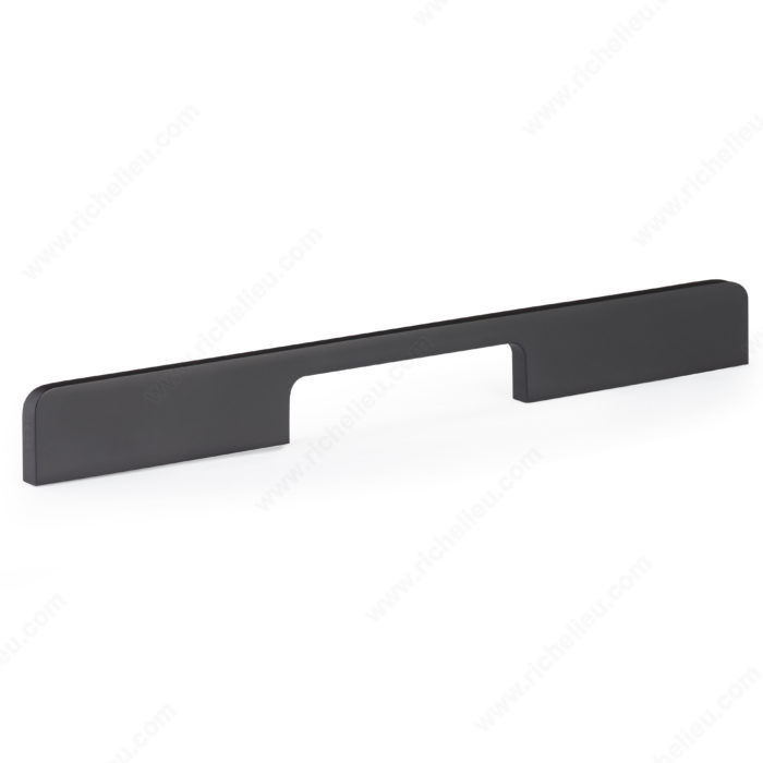 BP730128900 Modern Metal Pull - 730
