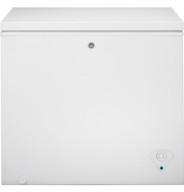 FCM7SKWW - GE® 7.0 Cu. Ft. Manual Defrost Chest Freezer