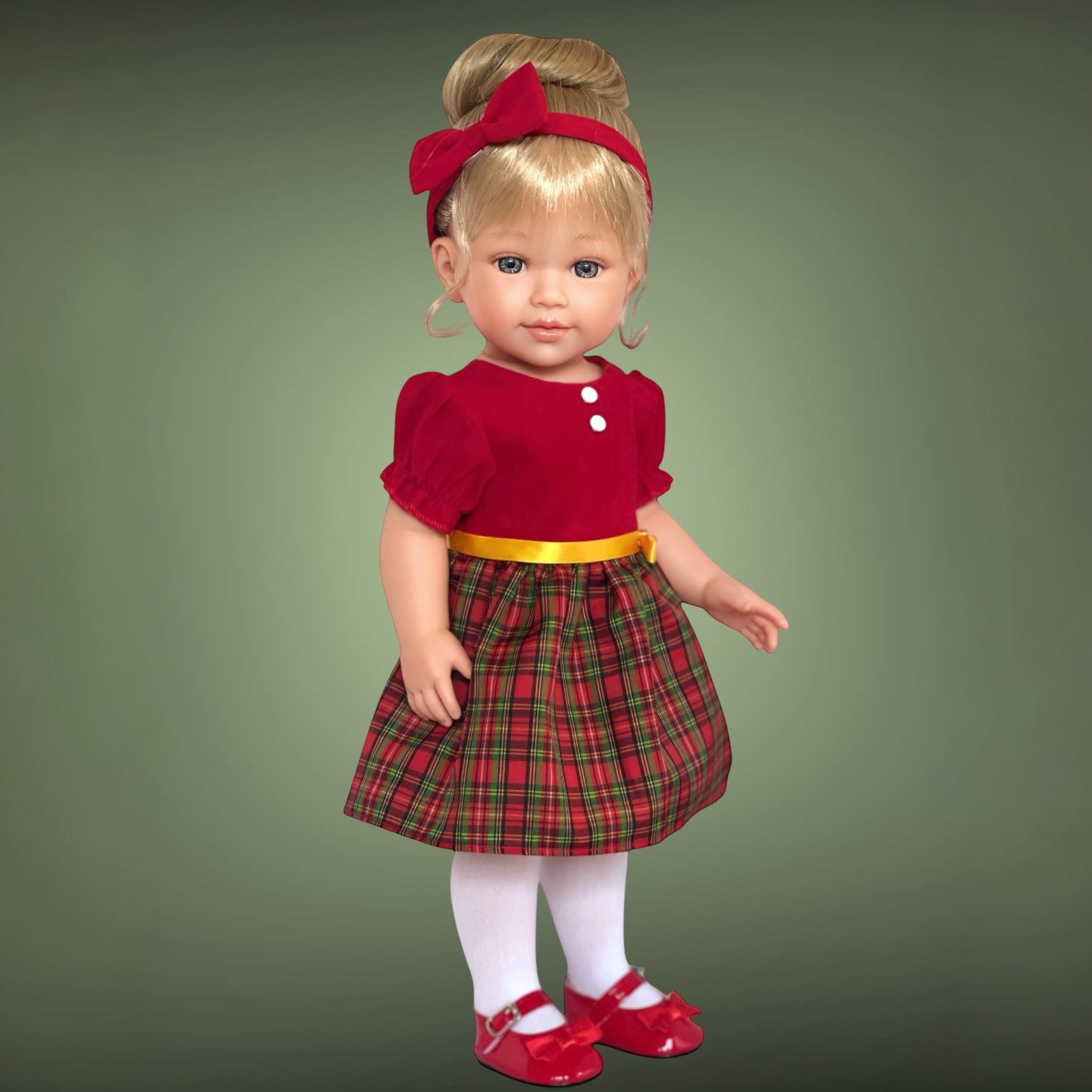 Explore the World of Pippa Parker® - The 18 Inch Doll with Blonde