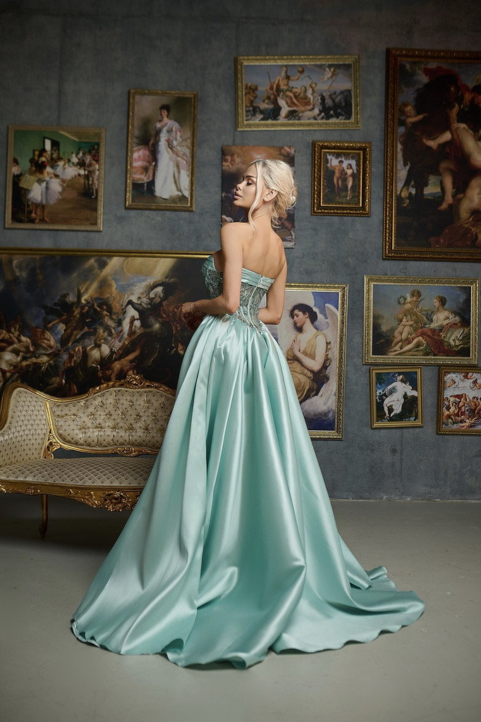 Tina Holly Valerie Gown - Mint