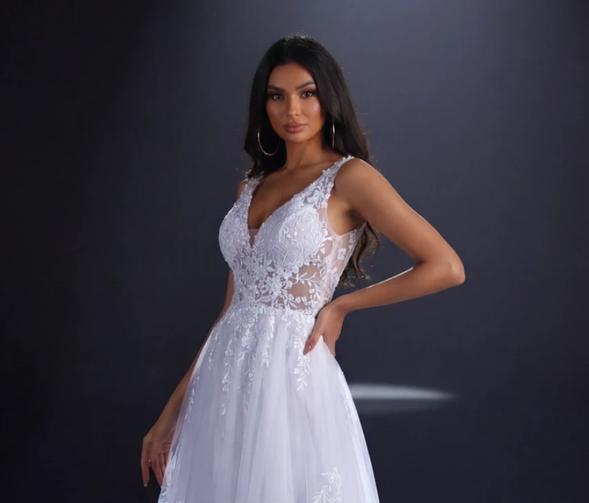 Nicoletta NC4023 Gown - White