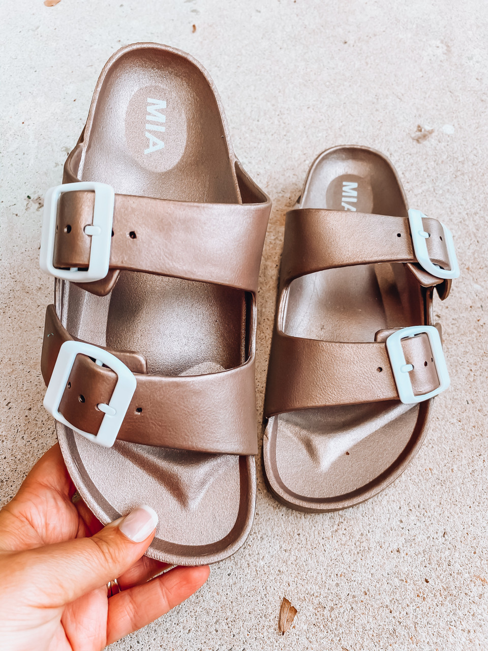 mia sandals rose gold