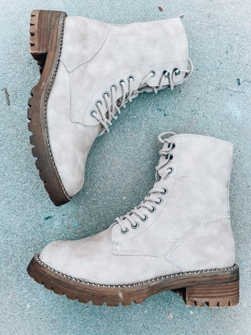 Very g combat boots clearance