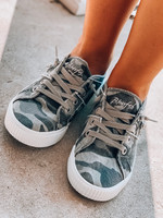 Blowfish Play: Natural City Kitty