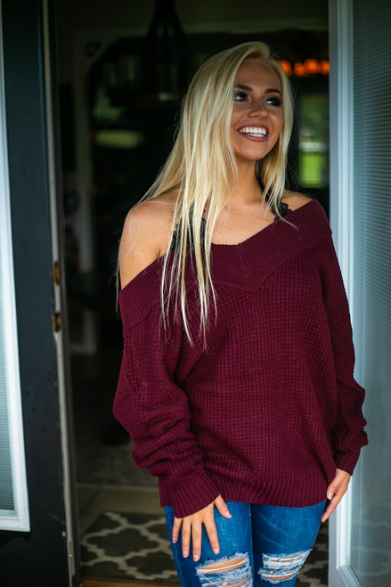 Weekend Vibes Sweater Tunic: Burgundy Weekend Vibes Sweater Tunic: Burgundy