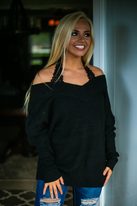 Weekend Vibes Sweater Tunic: Black Weekend Vibes Sweater Tunic: Black