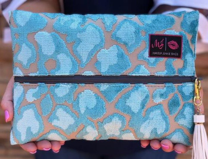 Makeup Junkie Bag: Rosette Cyan Makeup Junkie Bag: Rosette Cyan