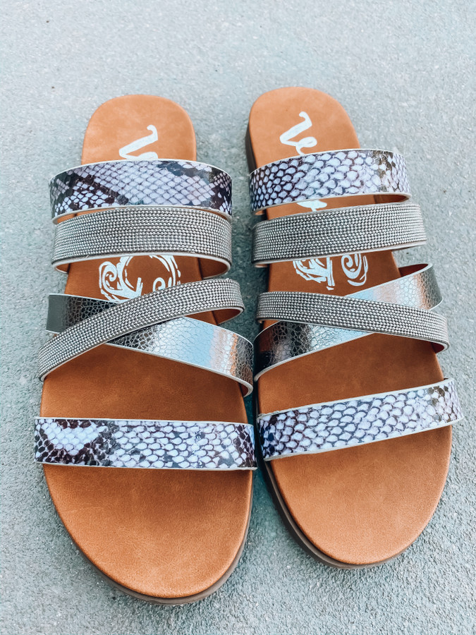 very g ginger sandals