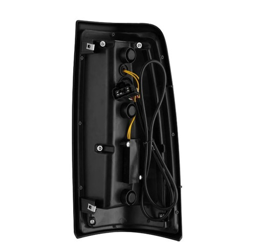 AlphaRex 99-06 Chevrolet Silverado/99-06 GMC Sierra LUXX-Series LED Tail Lights - Black - 620006 User 1