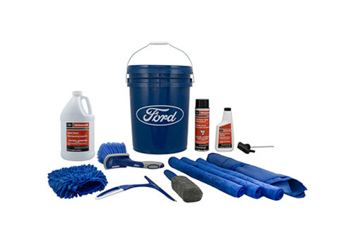 Ford Racing Ford Exterior Cleaning Kit - M-FPP-CLEAN2 User 1