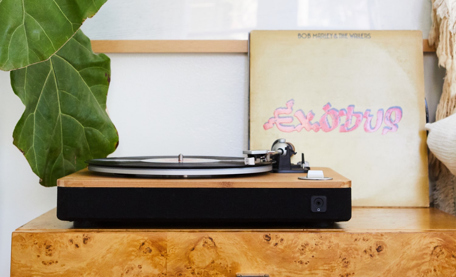 House of Marley Stir it Up Lux turntable review: Let the music shine