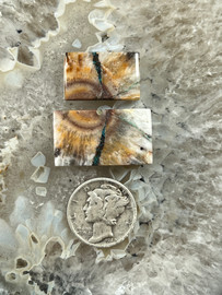 Bisbee Ribbon Turquoise in Quartz  Bisbee Ribbon Turquoise in Quartz