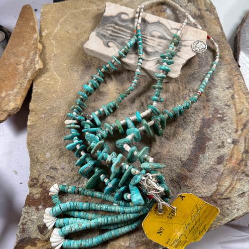 Old Santo Domingo Turquoise Chunk Necklace