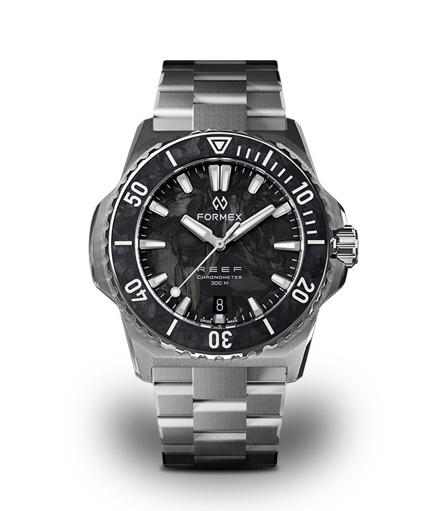 Formex REEF 39.5mm Automatic COSC 300M Forged Carbon