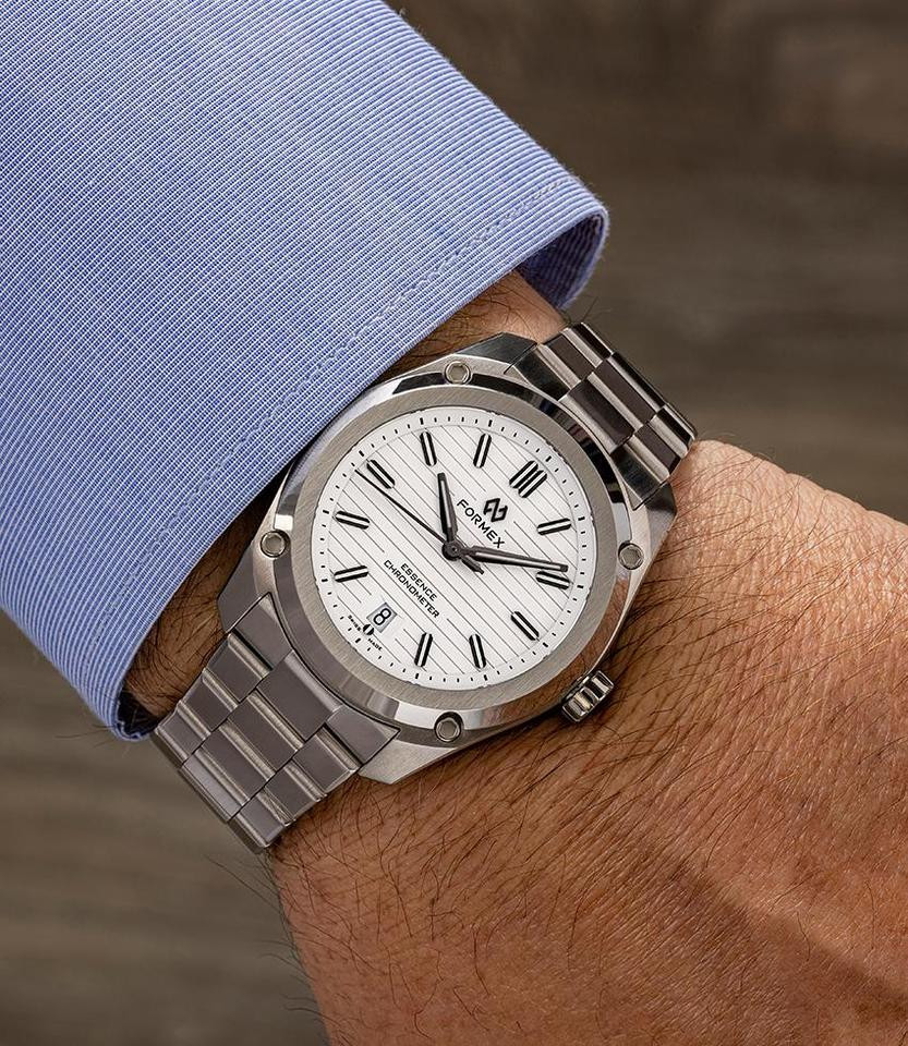 Formex Essence ThirtyNine Automatic Chronometer White 39mm