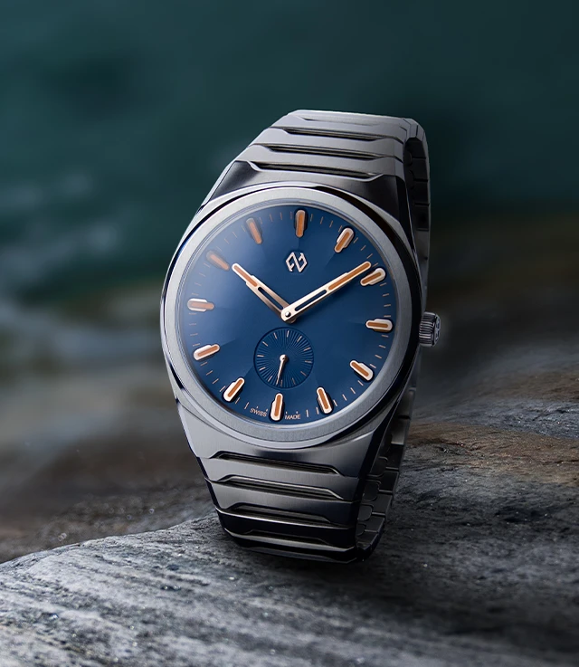 Cherche alternative H. Moser Streamliner Formex_Aria_Manufacture_Chronometer_40_mm_-_Denso_Blue_Dial_Styled_1__46832.1779946402