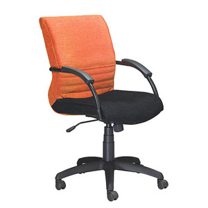  KQC5 Kari Quilt Medium-back Chair 