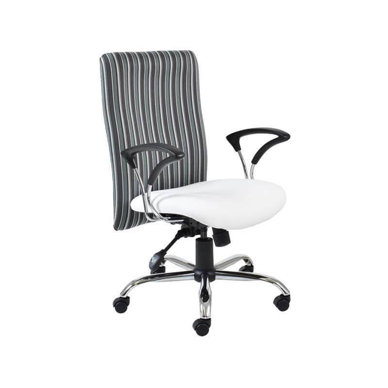  IC5 Iris Medium-back Chair 