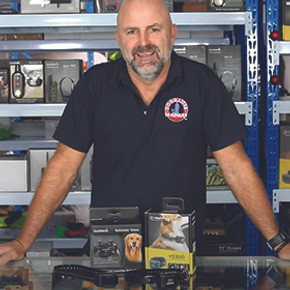 Garmin BarkLimiter Deluxe vs Dogtra YS300. Choosing The Right Bark Control Collar For You