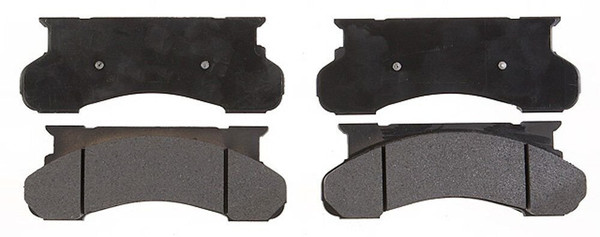 Raybestos PGD450M Professional Grade Semi-Metallic Disc Brake Pad Set