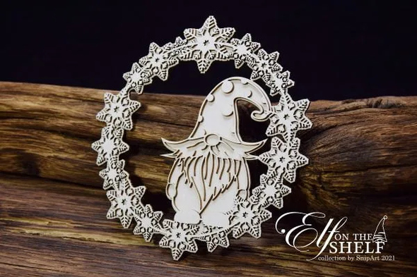 Mischievous Gnomes - Layered Wreath with an Elf