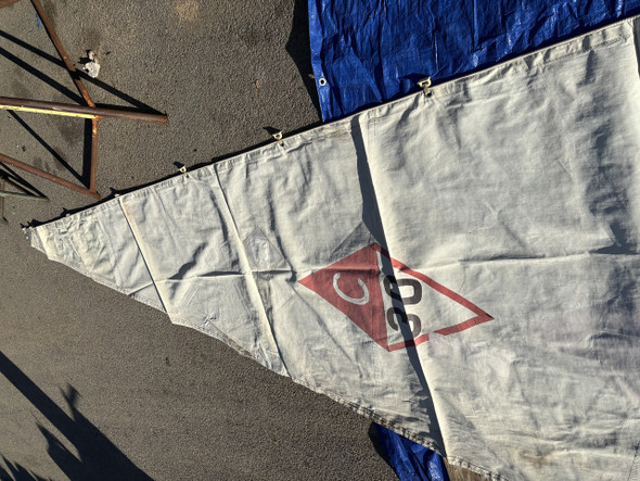 Catalina 30' Mainsail 33'6" by 36' by 10'9"