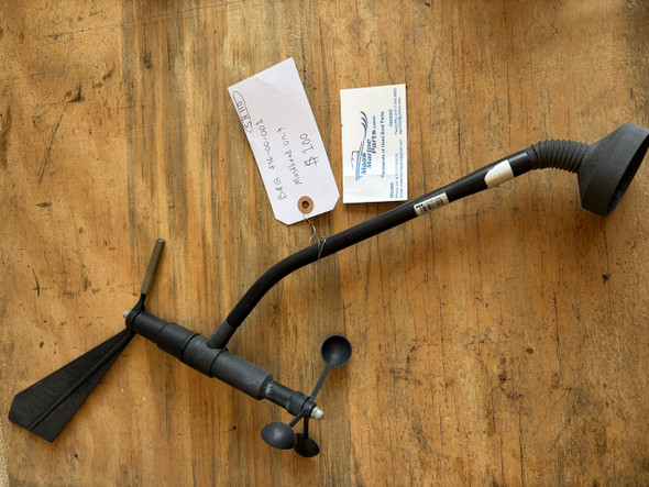 B&G 496-00-001 Mast Head Unit