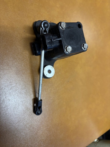 Mercury Throttle Position Sensor 832952-2 3198