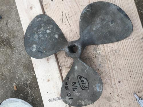 15 By 16 Right Hand Propeller, 1" Shaft
