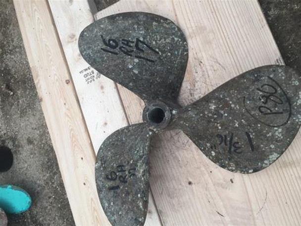 16 by 17 Right Hand Propeller, 1 1/4" Shaft