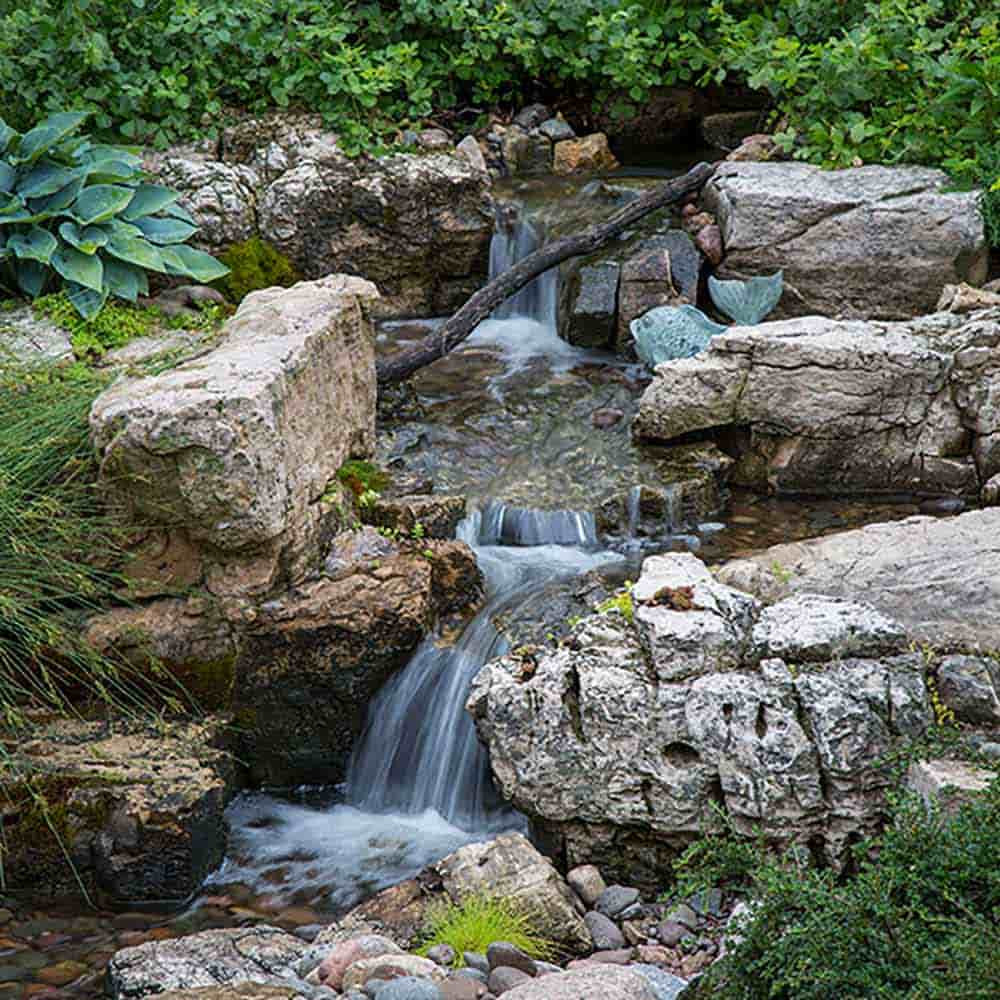 Aquascape 1-Watt LED Waterfall Light For Ponds & Garden Features – Warm White, 12V (Transformer Sold Separately)