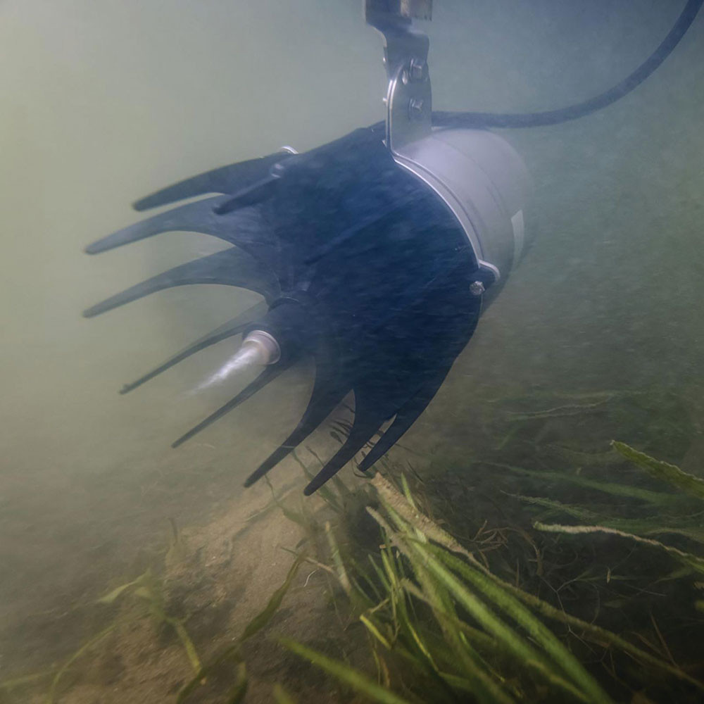 Kasco AquatiClear Water Circulator Provides Directional Flow Under Water