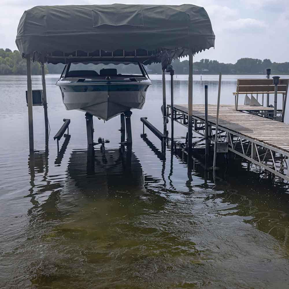 Kasco AquatiClear Water Circulator Moves Weeds & Debris Away From Docks