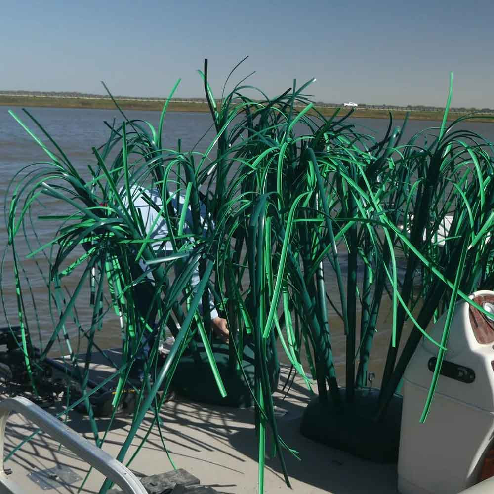 The Honey Hole Includes 2 Structures