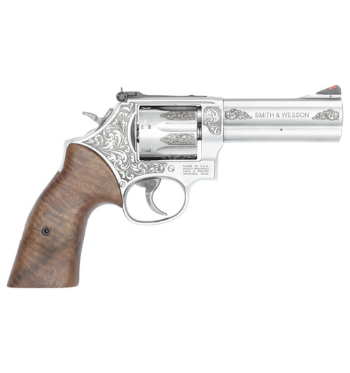 Smith & Wesson Model 686 Plus 357 Magnum 4" Stainless 7-Round Engraved