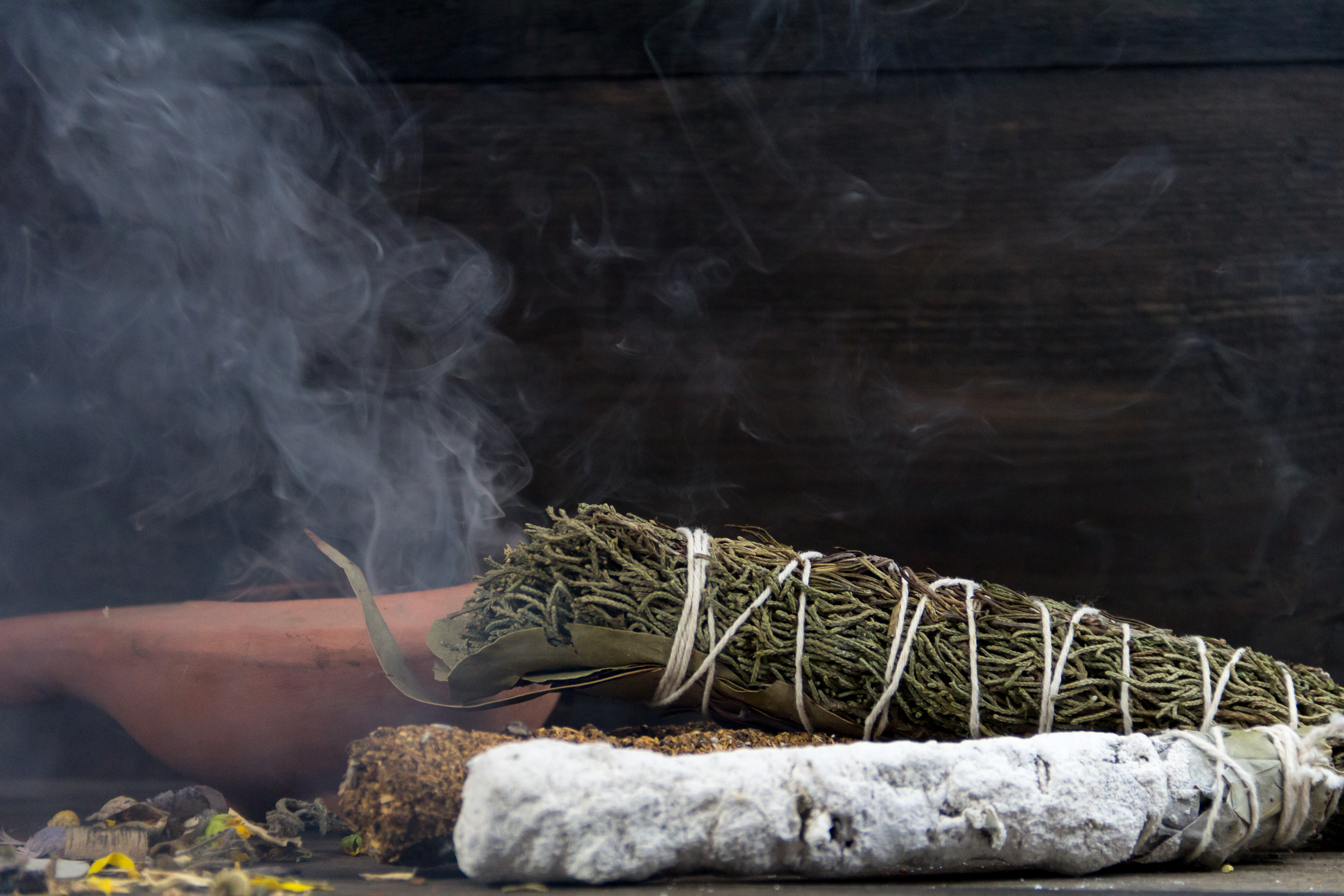 The Power of Sage Kits in Cleansing Spaces