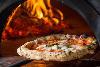Wood Fired Pizza and a Drink 25th July Saturday