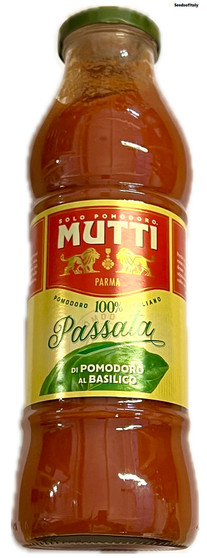 Mutti Passata with Fresh Basil Leafs 700g Glass Jar