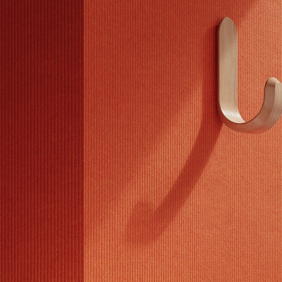 Dynamic 'Tomato-5622'