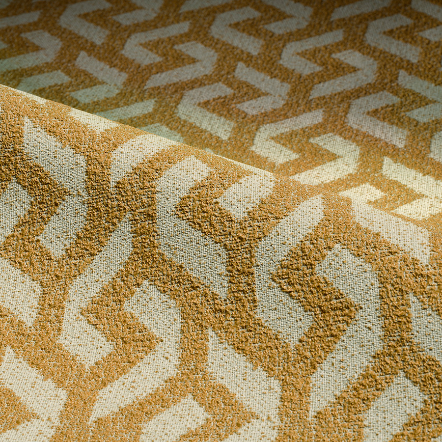 Dynamic 'Golden-7885'