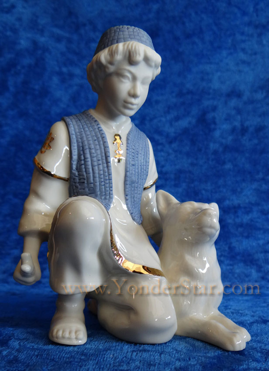 Shepherd Boy Nativity Figurine - Lladro-USA