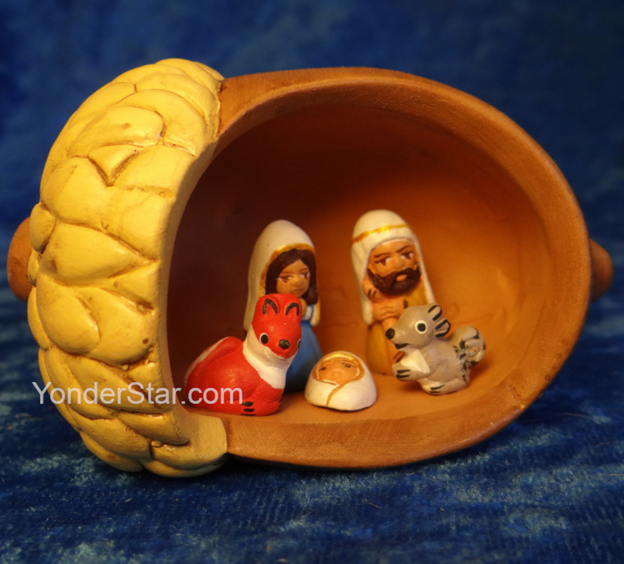 Christmas　Yonder　Woodland　Fair　LLC　shaped　Creatures　Trade　Peru　Acorn　featuring　Nativity　from　Star　Shop,