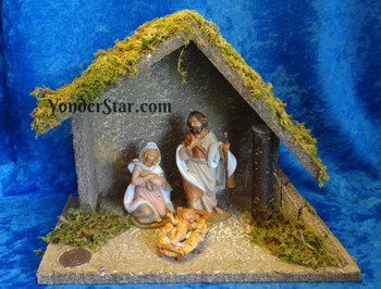 Small Fontanini nativity set Small Fontanini nativity set