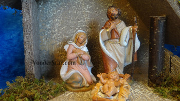 Small Fontanini nativity scene Small Fontanini nativity scene