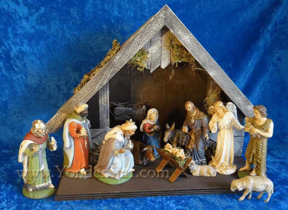 Wooden Outdoor Nativity Scene Crèche / Manger Yonder Star Christmas