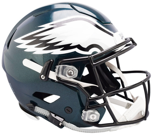 The SpeedFlex helmet has quickly become the most popular helmet of choice by top NFL players. This helmet is the most authentically-inspired collectible. Comes complete with comfort overliner and quick release facemask attachments. The unmistakable look of the SpeedFlex has become the new icon of the game. Made by Riddell.