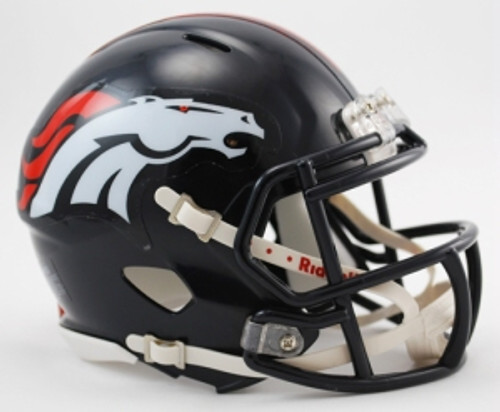 The Speed Mini Helmet is a half scale replica of one of the most popular new helmet introductions in Riddell's history. It's a must have for the serious collector. Includes interior padding and a 4-point chinstrap. Official colors and decals. Ideal for autographs. Approximately 5" tall. Made By Riddell