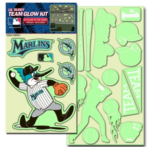 The Lil' Buddy Glow In The Dark kit includes 20 decals. They are great for any room and can be put on walls, ceilings, doors, lockers or any other dark place you want to brighten up with your team spirit. Made By Team Promark