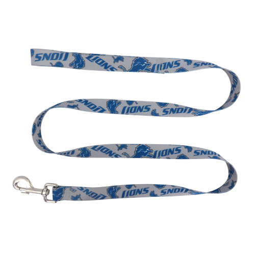 This high-quality leash feature your favorite team in a colorful overall pattern. Made by Little Earth.